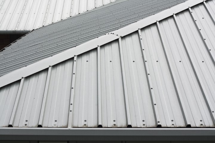 A photo of a light grey, small ag panel.